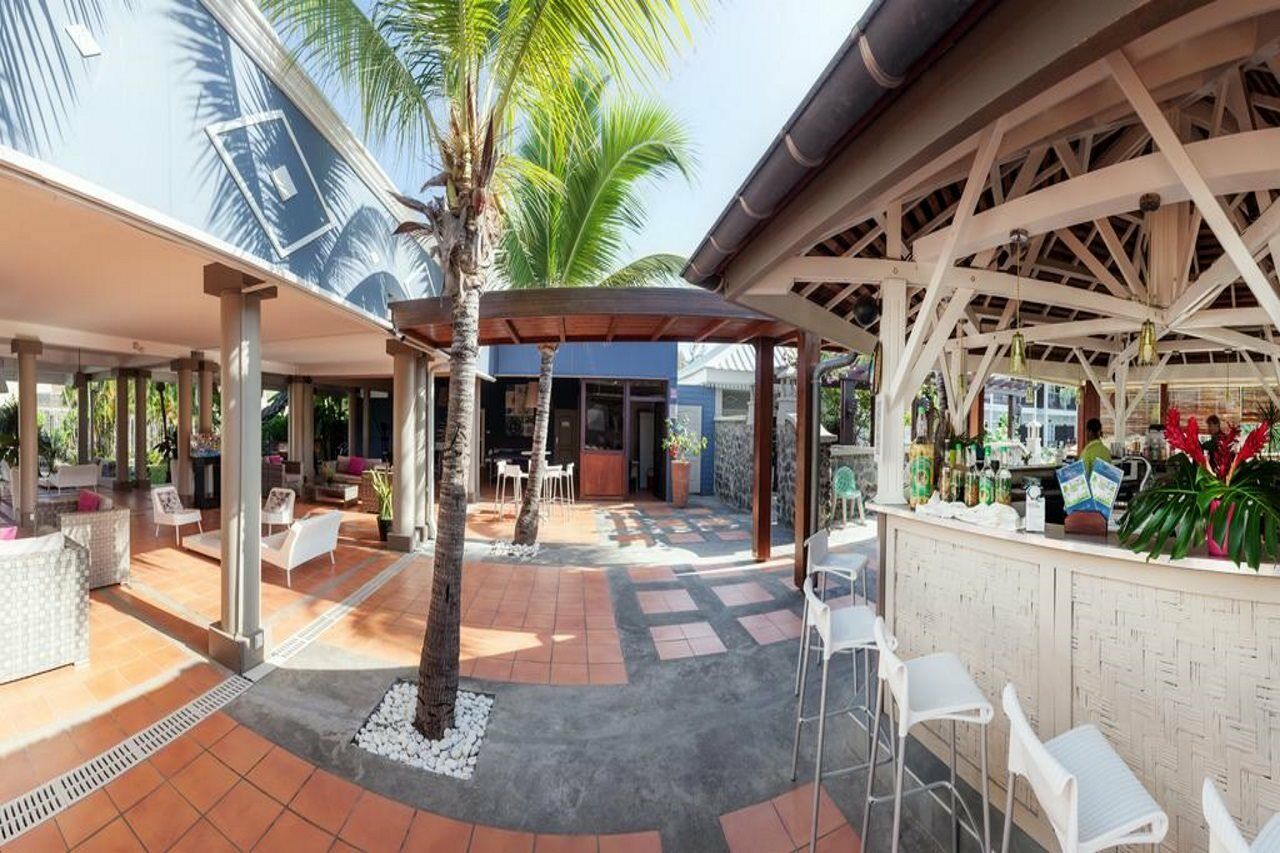 Hotel Les Creoles Saint-Gilles Les Bains Exterior photo